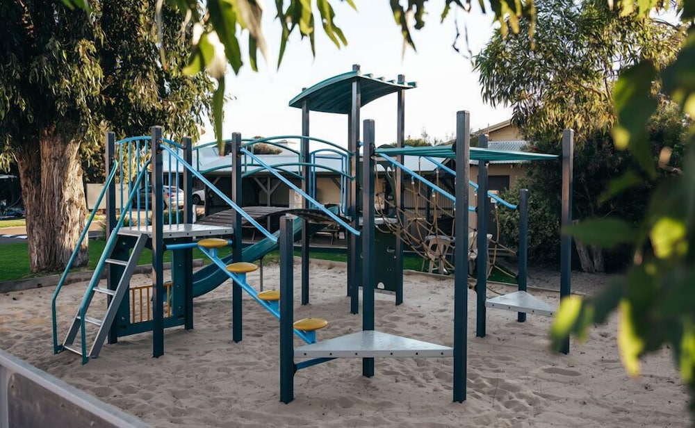 Esperance Bay Holiday Park 36/50