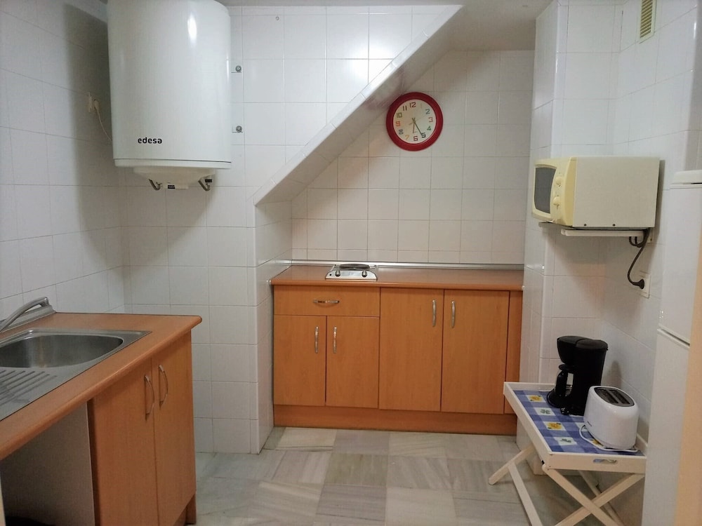 Apartamentos Larga 70 12/80