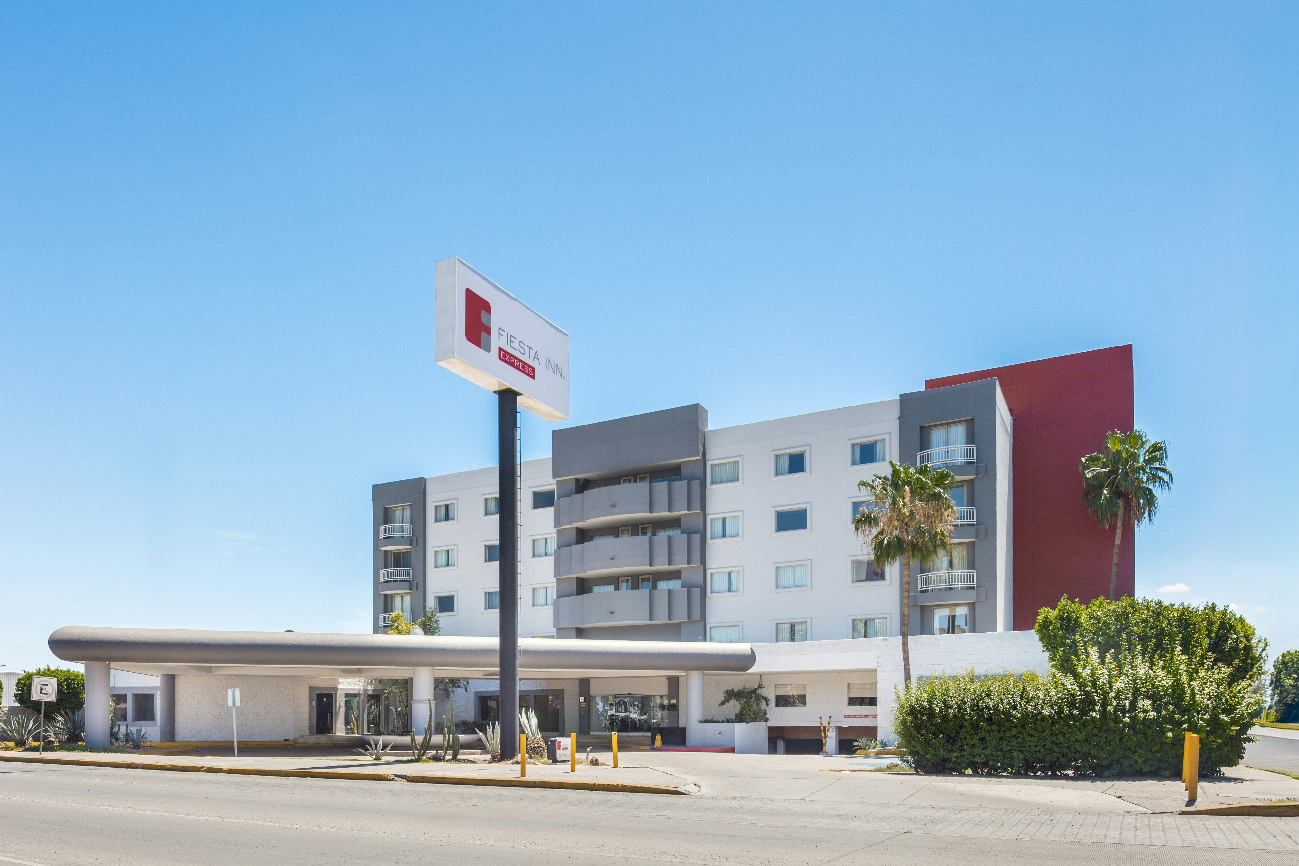 Fiesta Inn Express Hermosillo 43/44