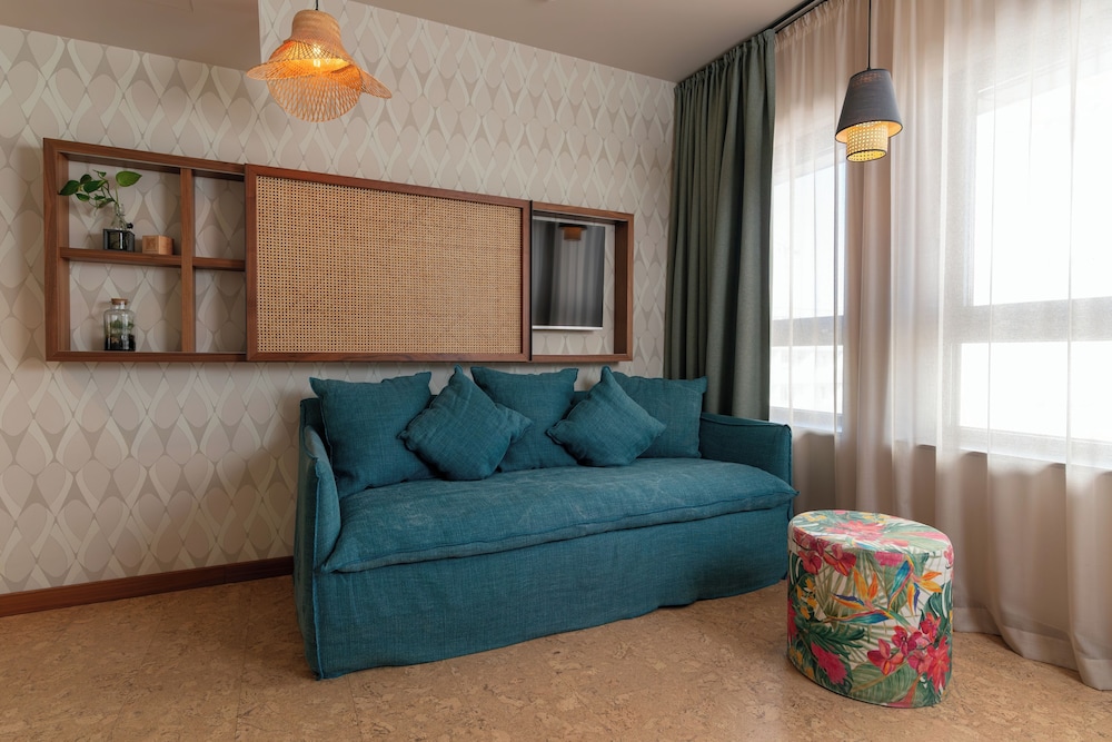 Cocoon Salzburg 25/50