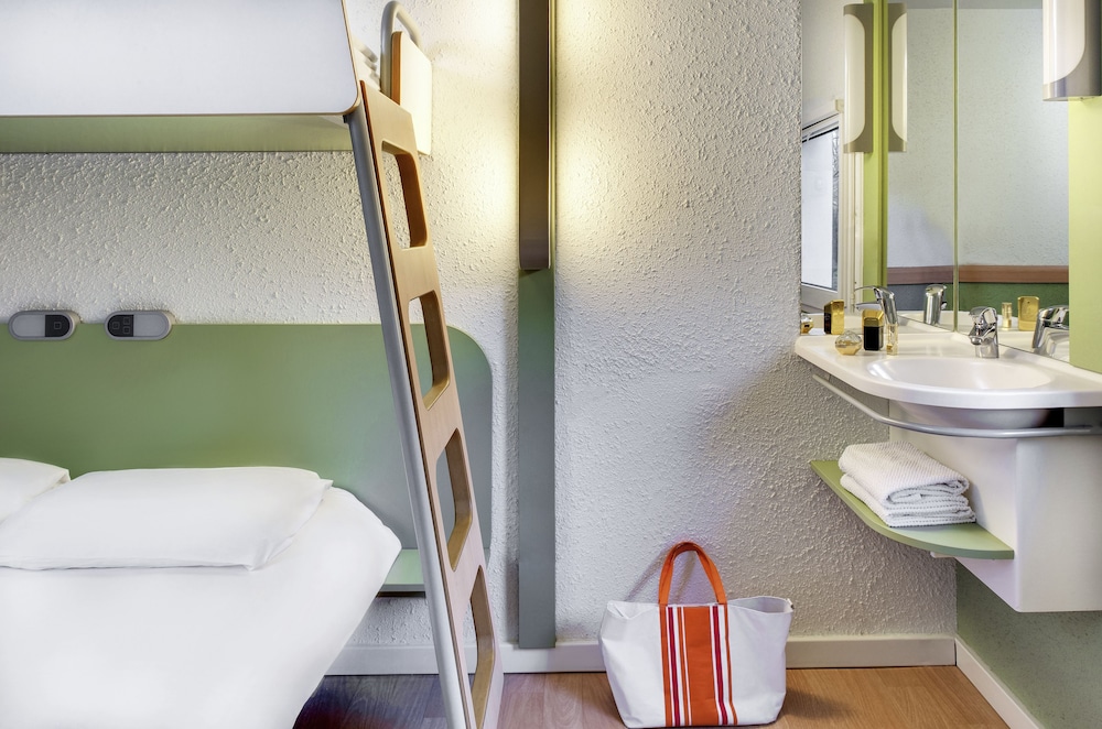 Ibis Budget Versailles Trappes 3/41
