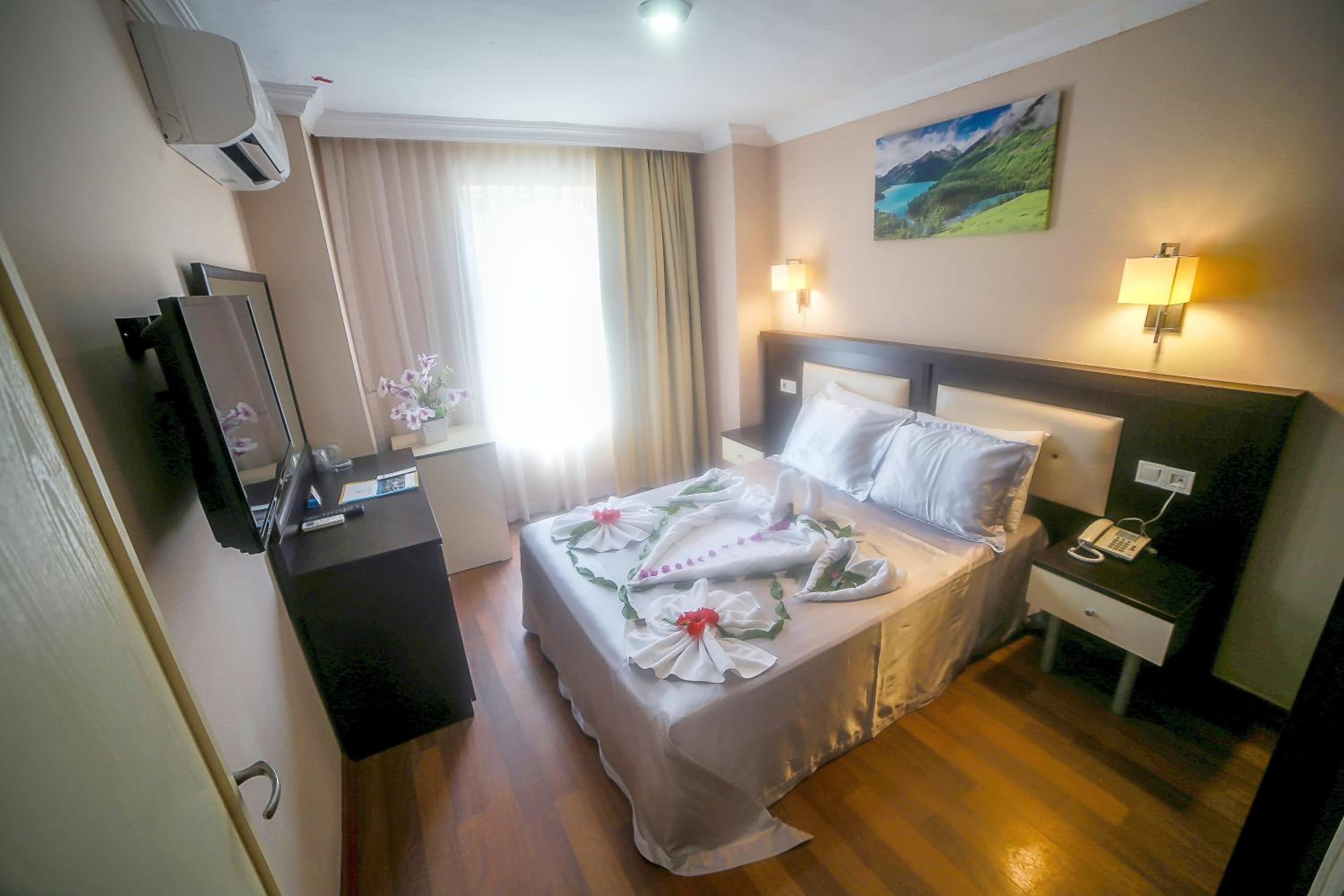 Meridia Beach Hotel 17/51