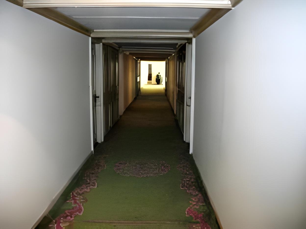 Hotel Woodstock 10/20