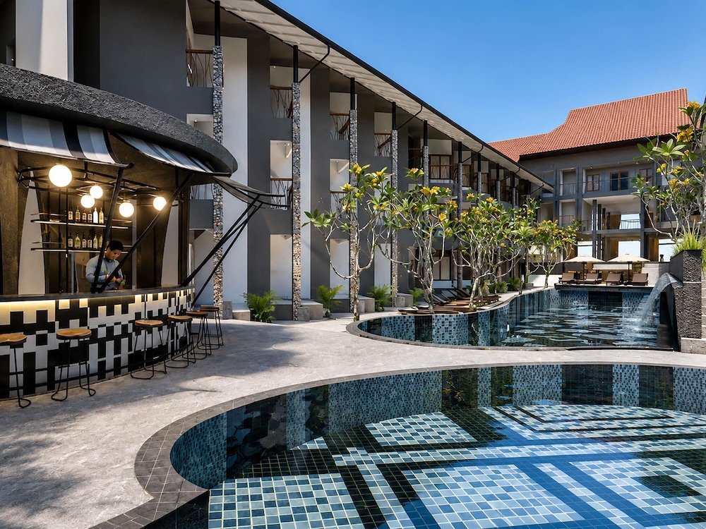 TRIBE Bali Legian 58/60