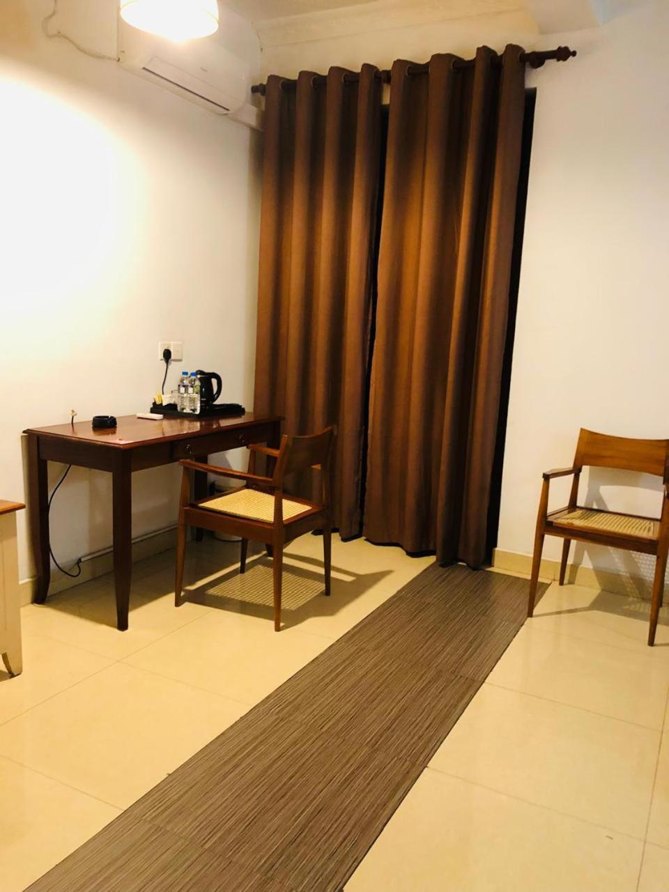 Lafala Hotel and Service Apartment, Dehiwala-Mount Lavinia 10/100