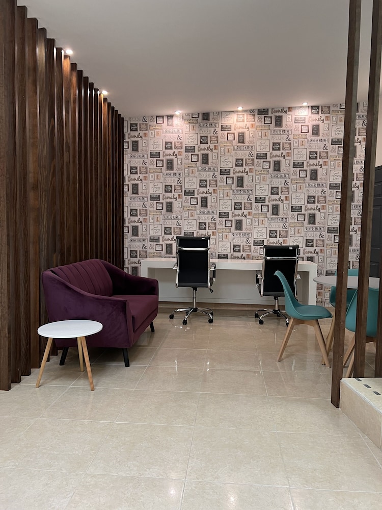 Hotel Arribo 26/27