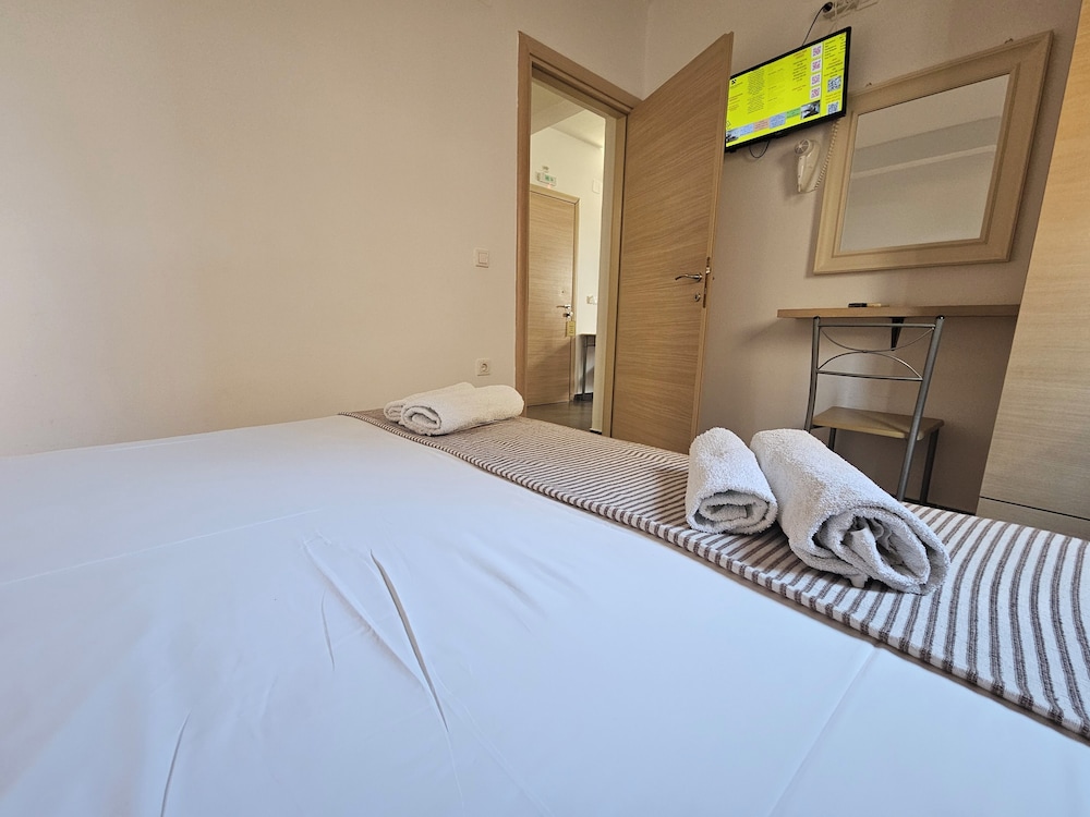 Elounda Sunrise Apartments and Studios 12/50