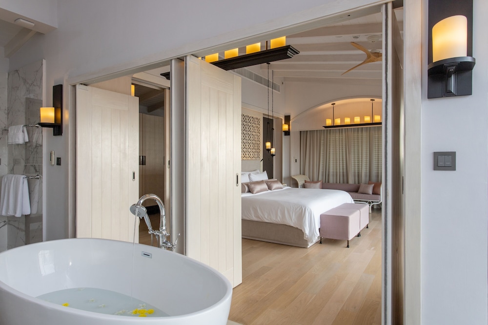 The Shore At Katathani - Adults Only 69/73