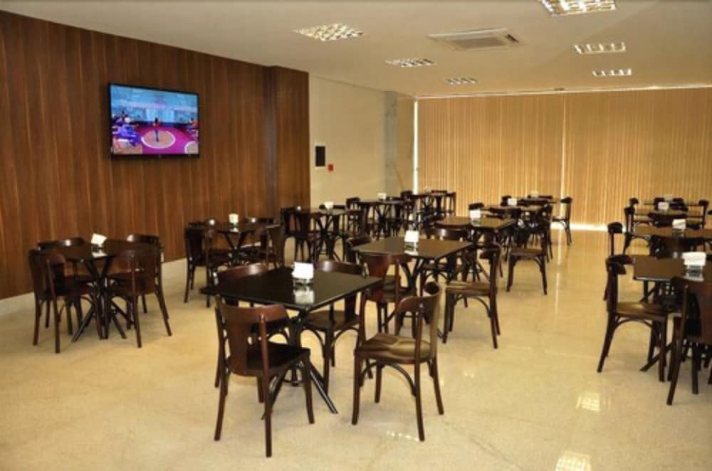 Brisa Tower Hotel 42/45