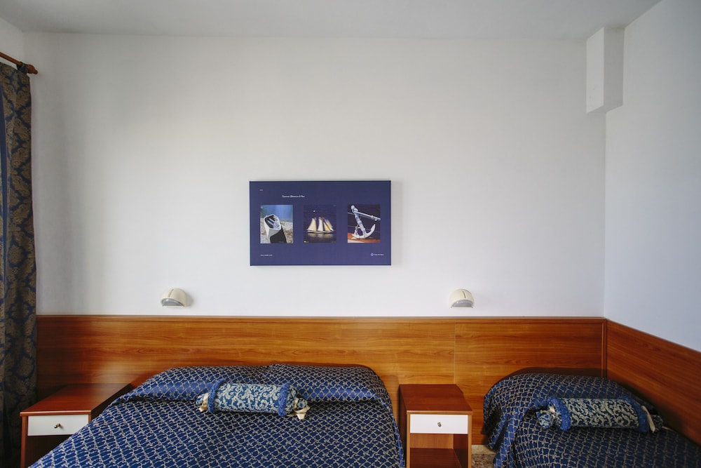 Hotel Paradiso 39/50