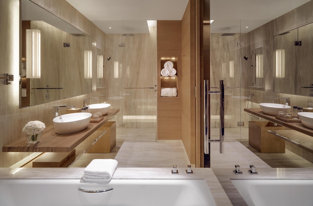 PARK HYATT GUANGZHOU 71/71