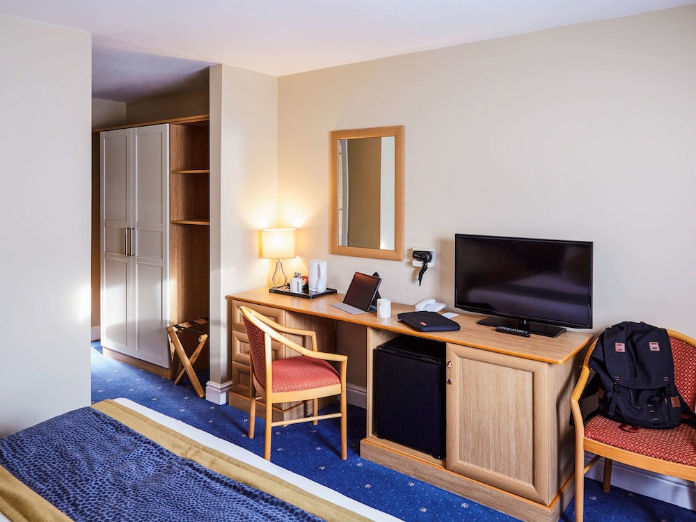 Mercure Newbury West Grange Hotel 55/72