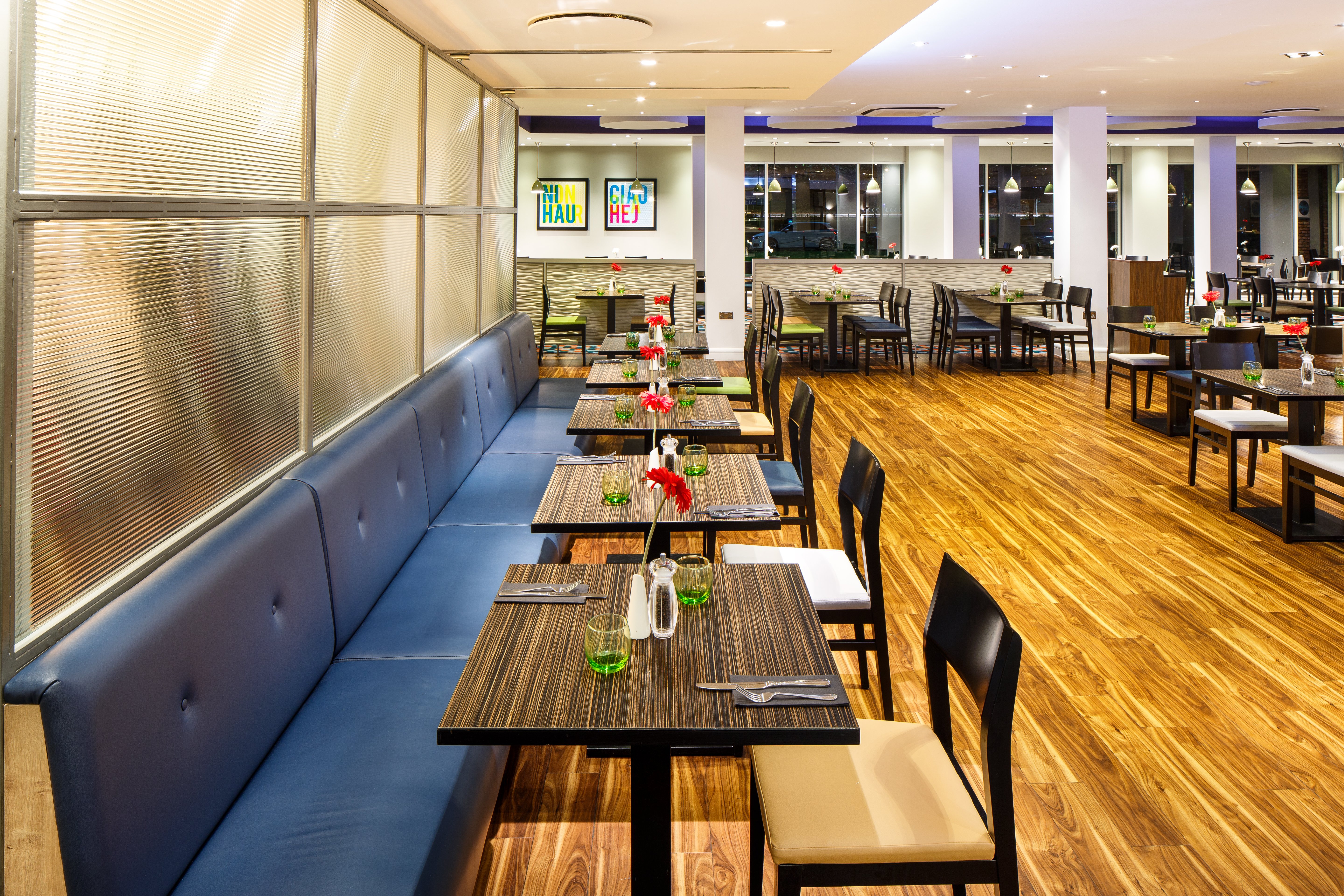 HOLIDAY INN LONDON HEATHROW M4J4 47/62