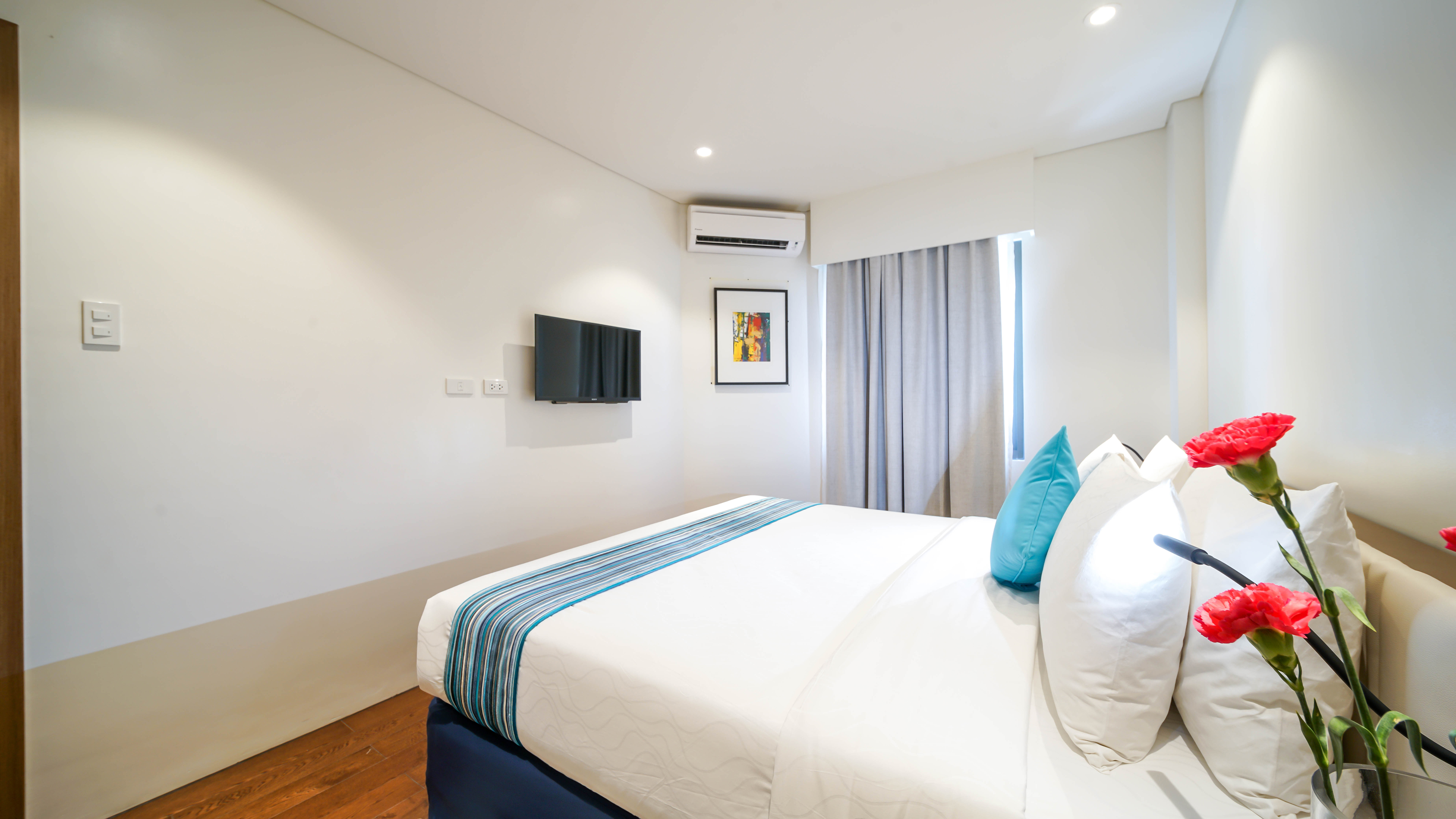 One Bedroom Suite