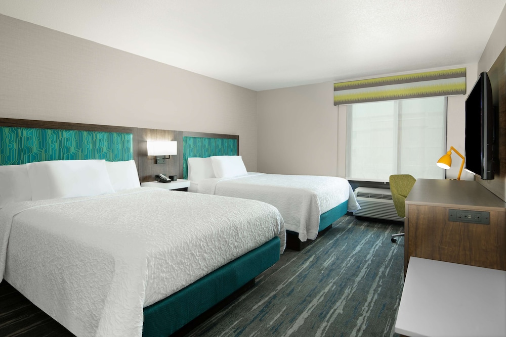 Hampton Inn Suites Las Vegas Henderson 14/61
