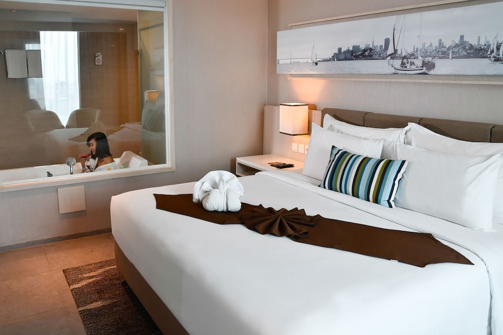 SWISS-BELHOTEL JAMBI 23/60