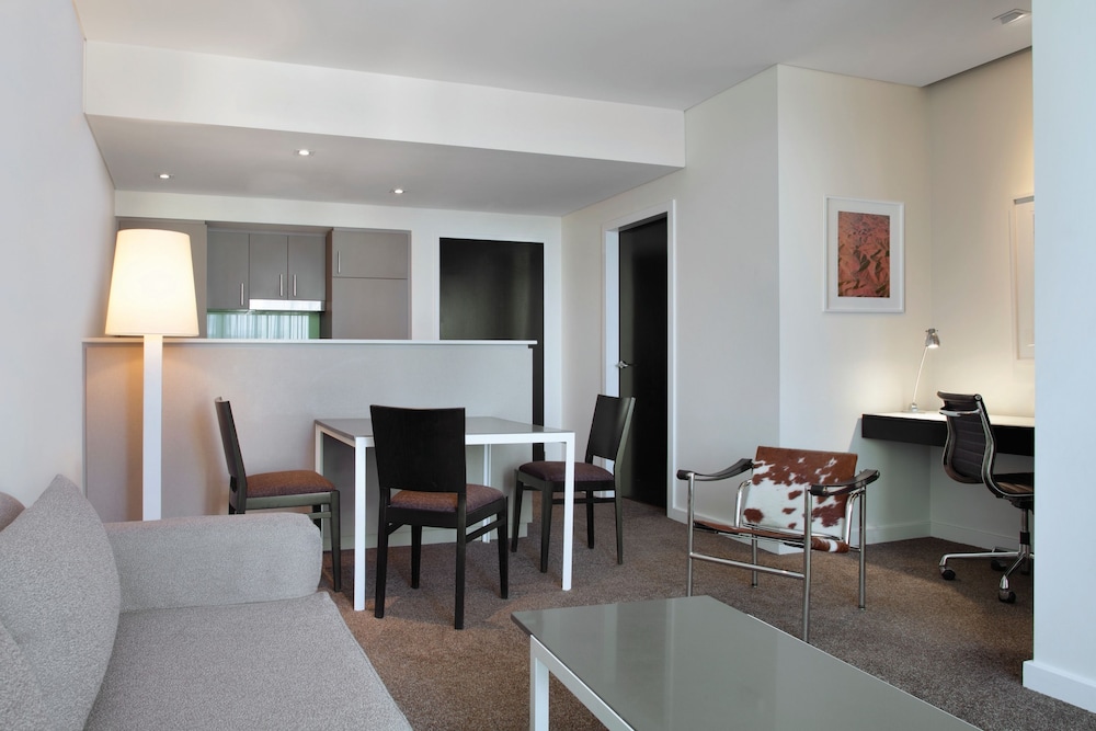 Adina Apartment Hotel Perth 51/73