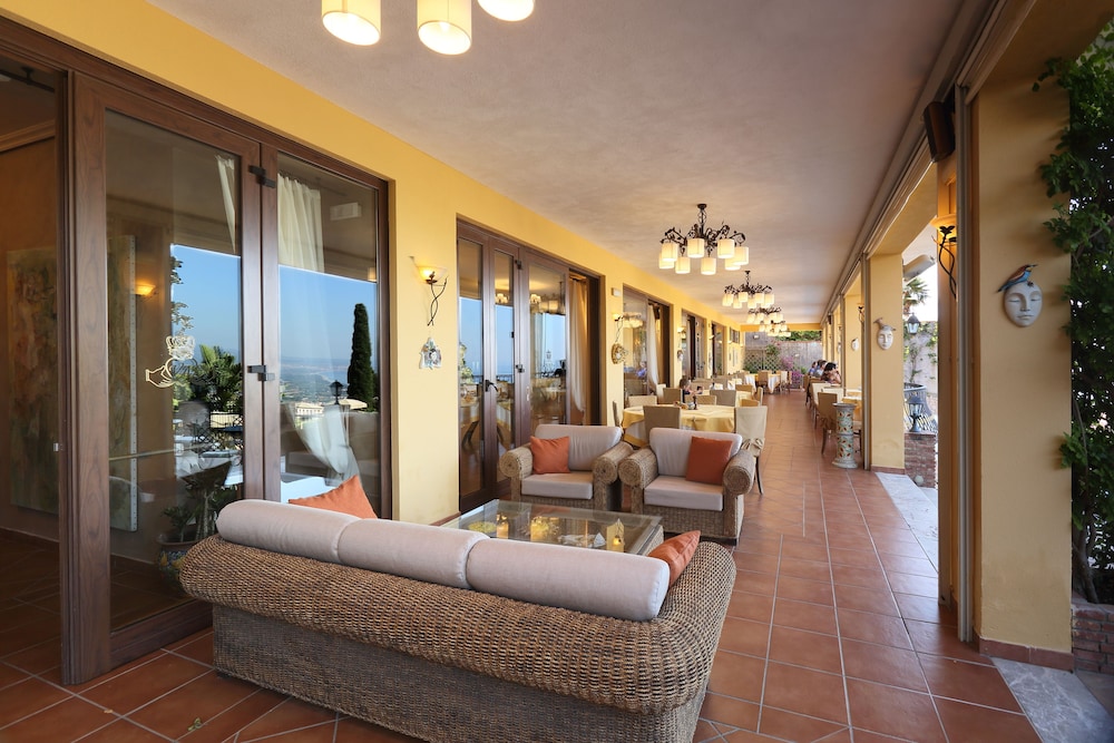 Villa Angela 15/42