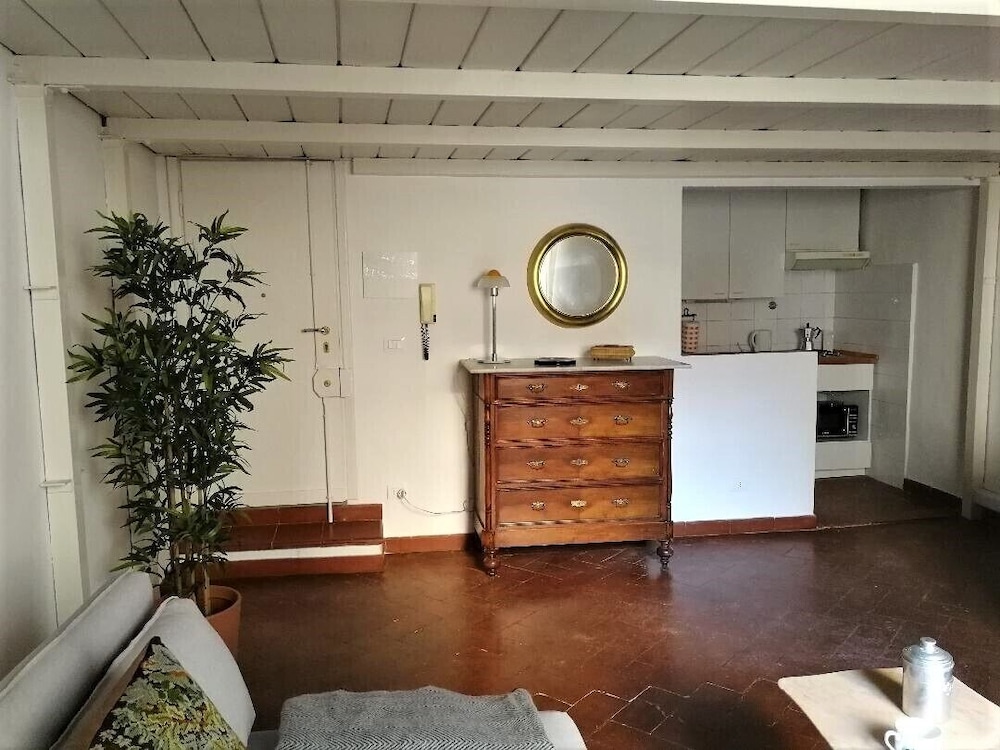 Serragli Loft 2/25