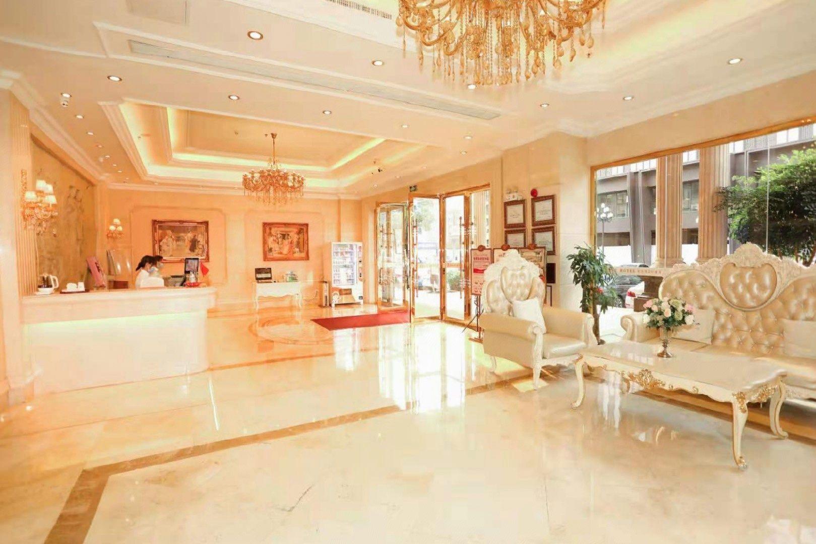 Vienna 3 Best Hotel (Shenzhen Longhua Dalang Commercial Center) 7/35