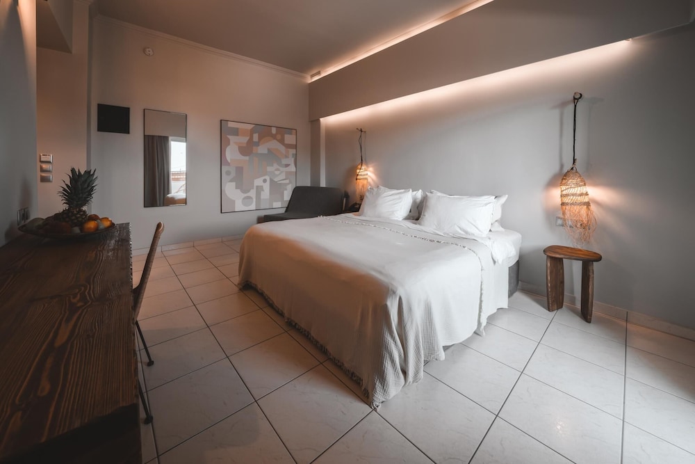 More Meni Residence and Suites 28/50