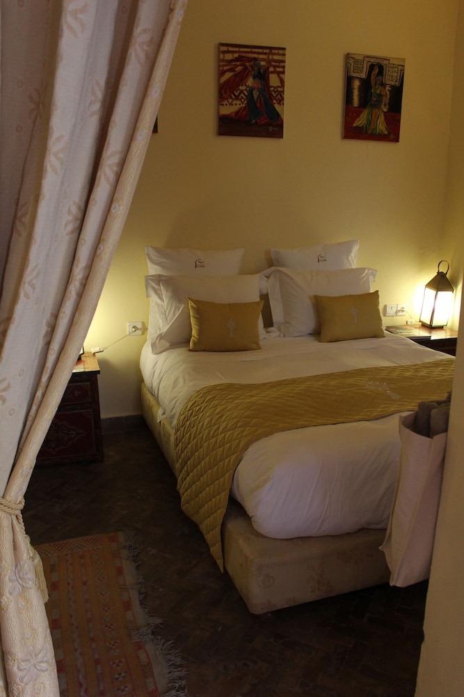 Riad Lena Spa 26/71