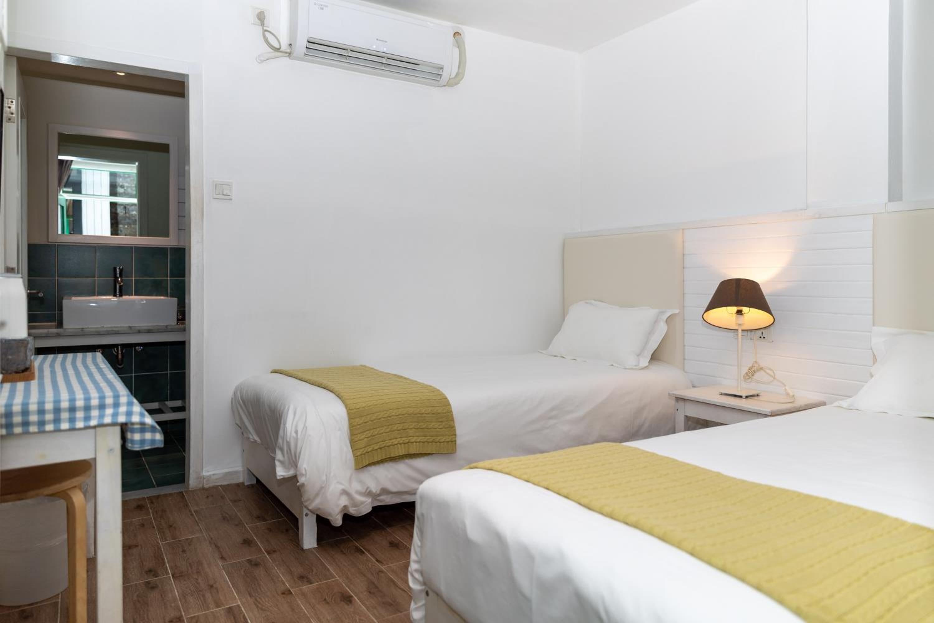 Room, Double Bed, Private Bathroom