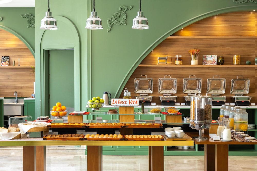 Levatio Suites Muscat, a member of Radisson Individuals in MUSCAT