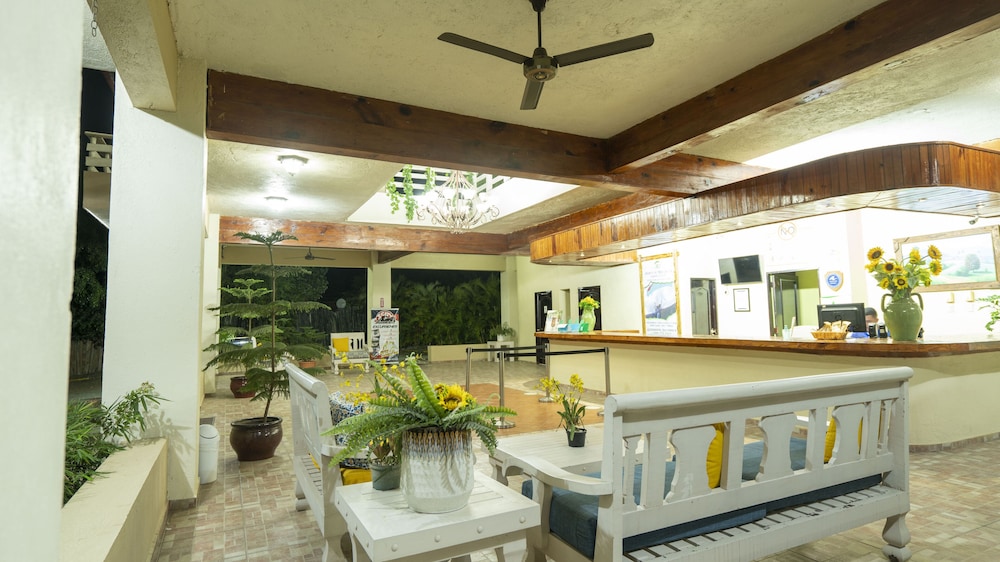 Jarabacoa River Club 20/57