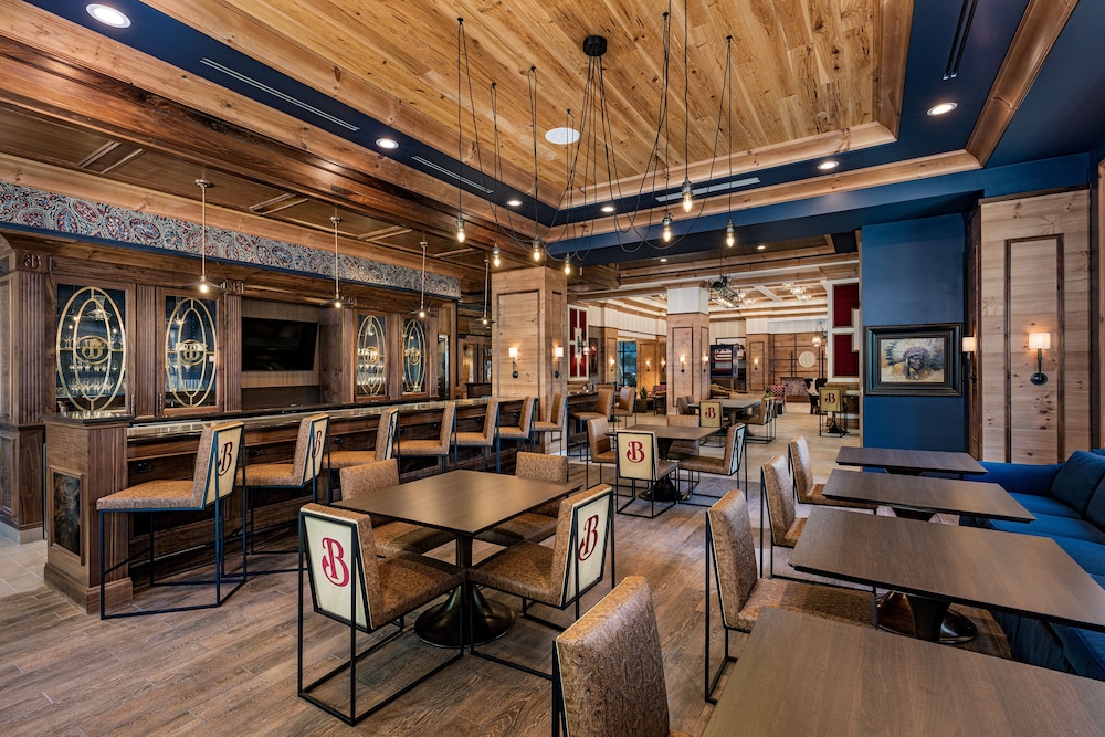 Brownwood Hotel & Spa 55/66