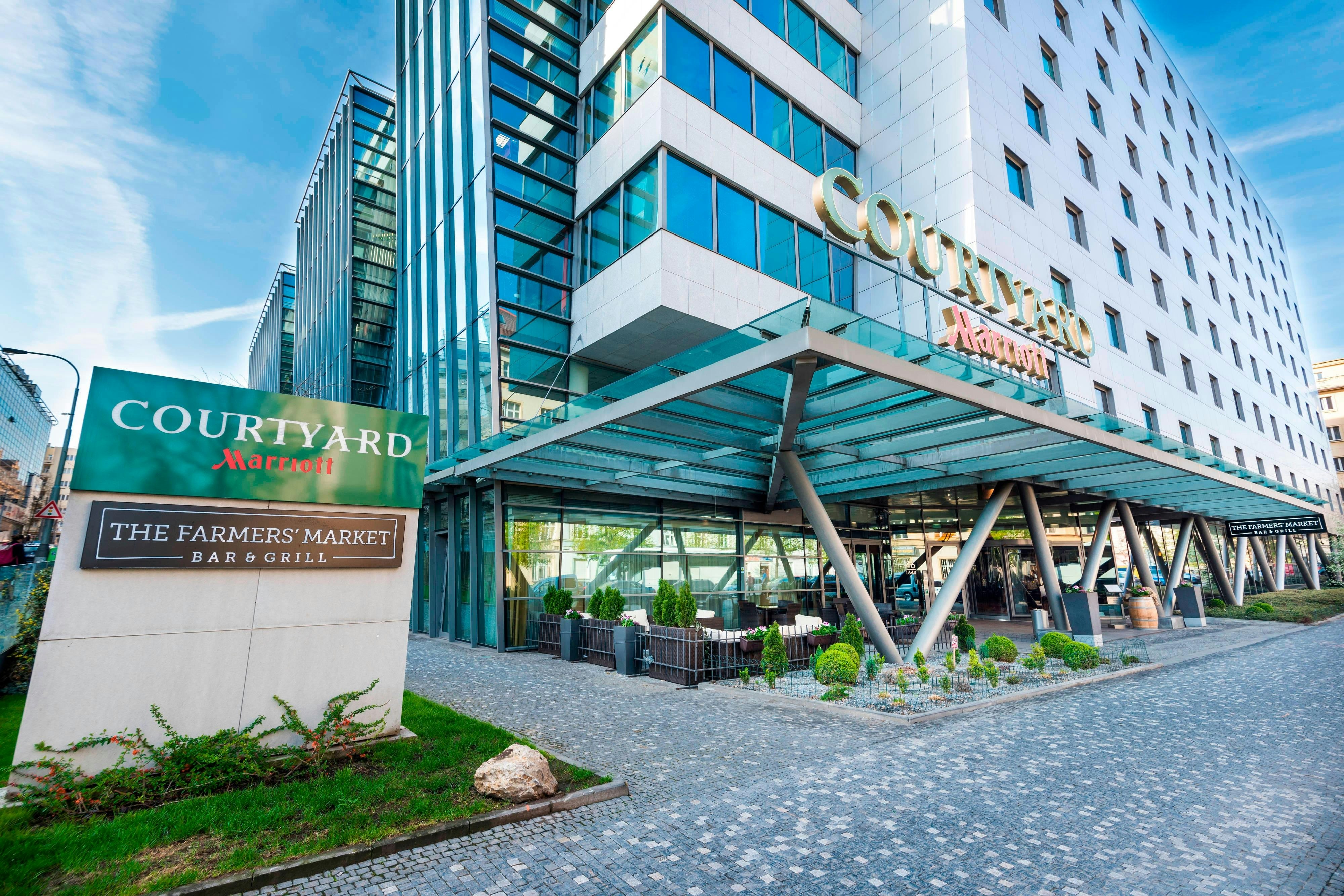 Courtyard By Marriott Prague City 54/54