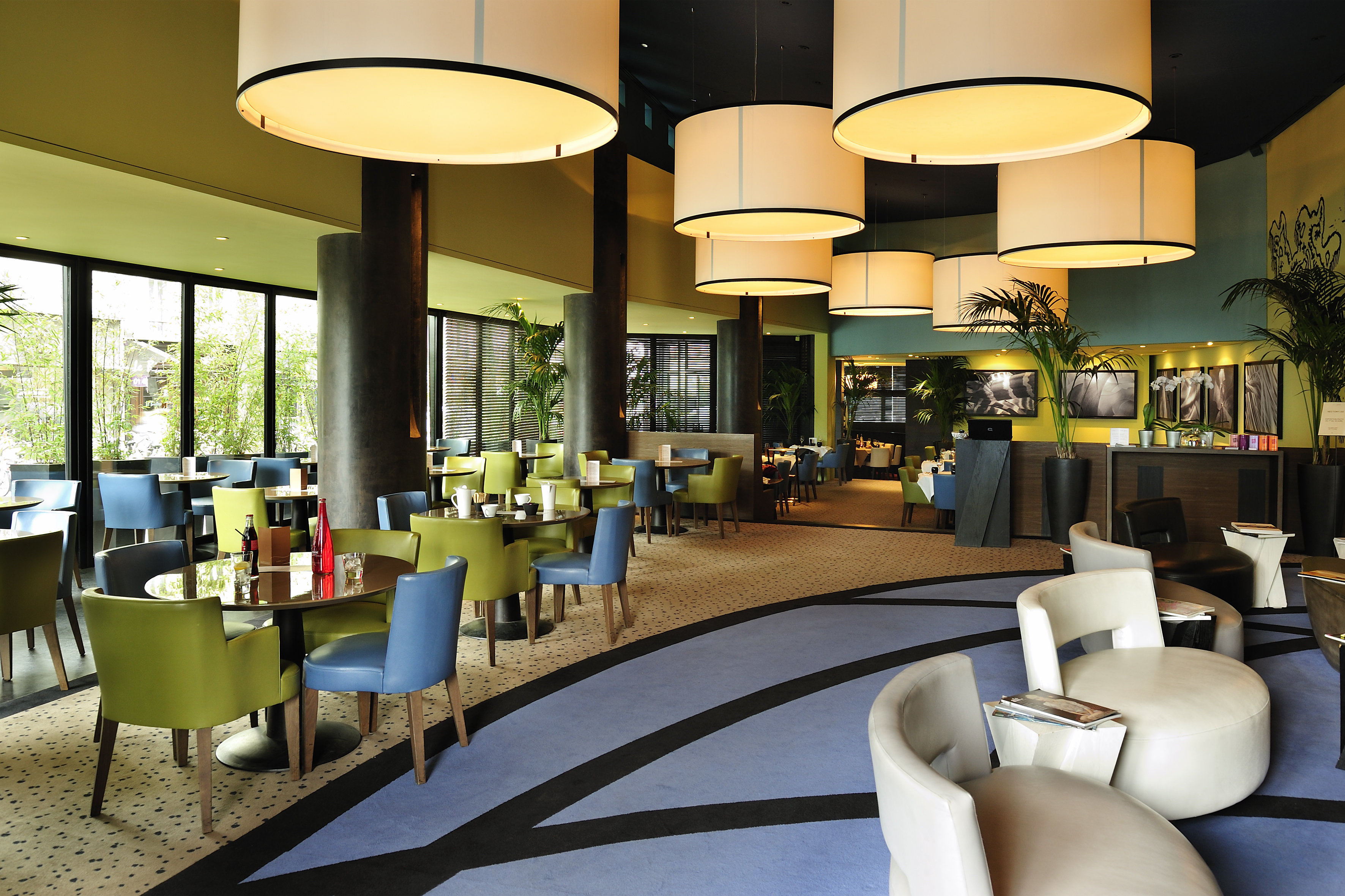 HOTEL SQUARE 42/50