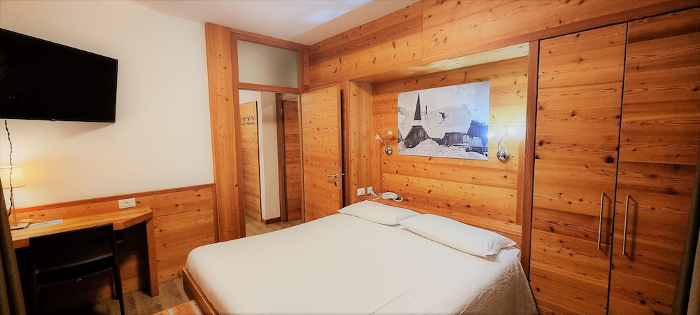 Arnica Hotel 23/47