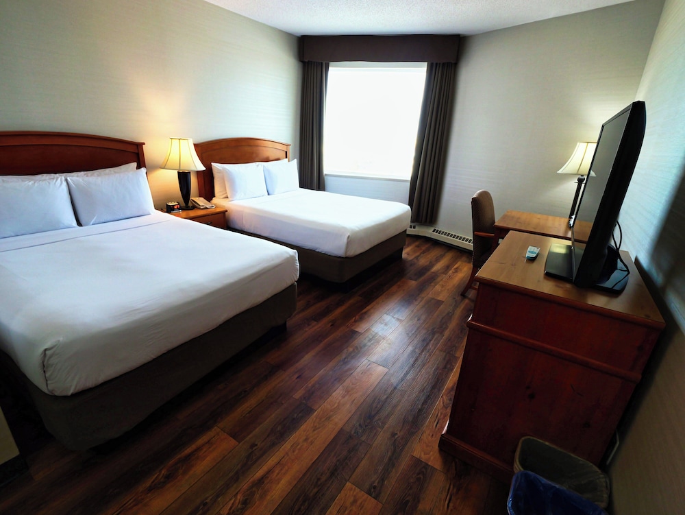 Continental Inn And Suites 12/50