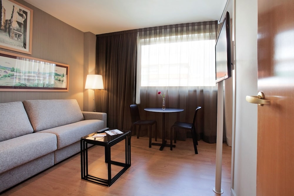 Aparthotel Atenea Barcelona 44/78