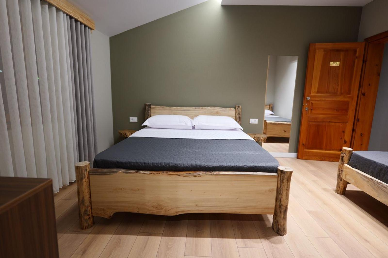 Ikona Hotel Shkoder 21/43