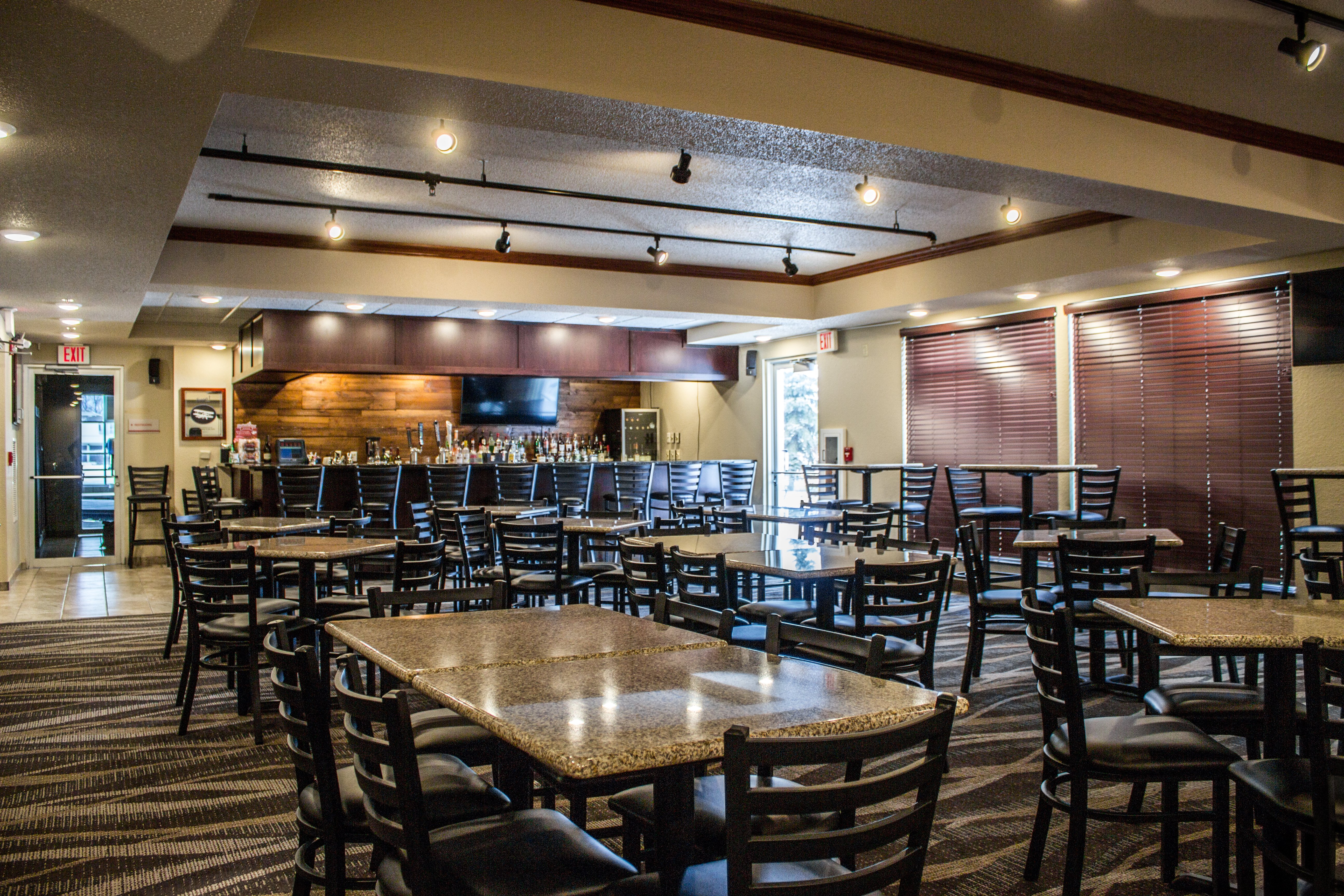 Cobblestone Suites Oshkosh 51/75