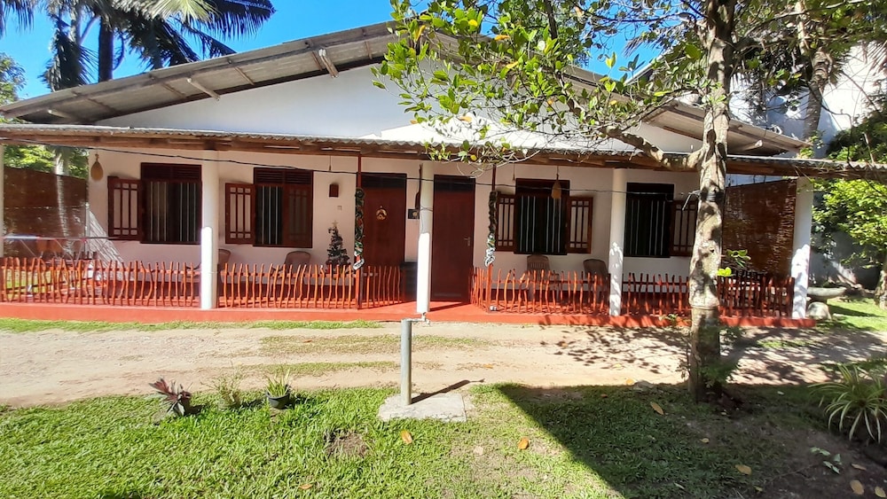 Ranmitha Villa 38/40