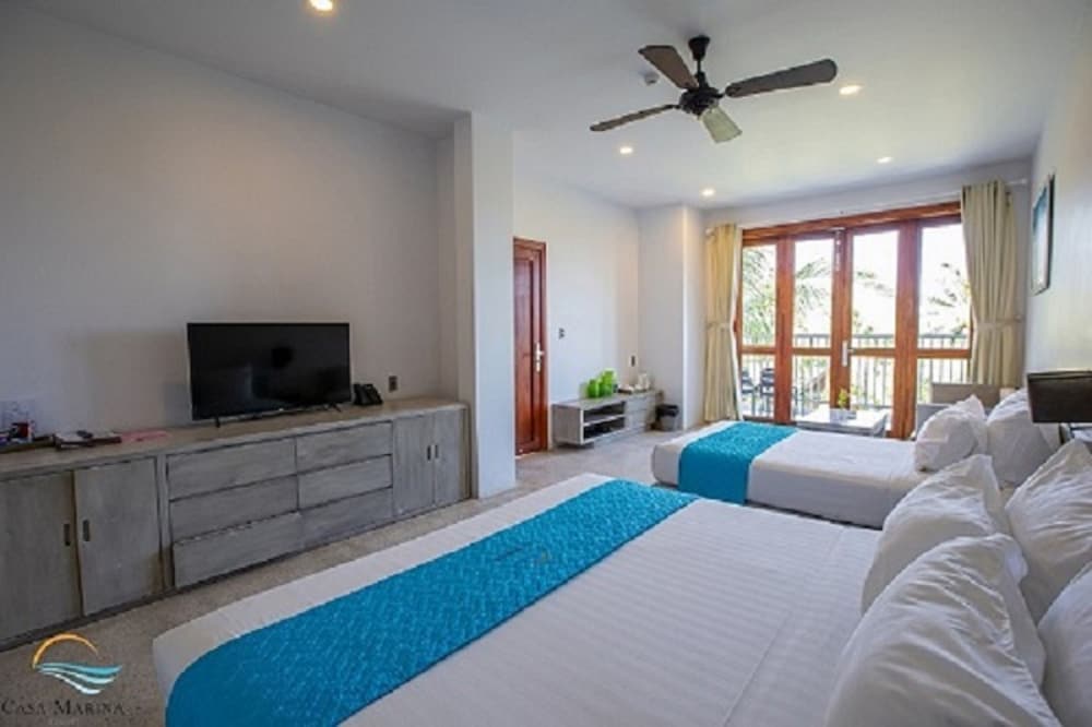 Casa Marina Resort 55/75
