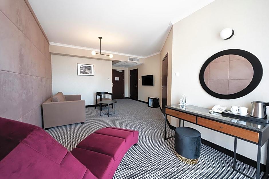 Hotel Leda Spa 35/50