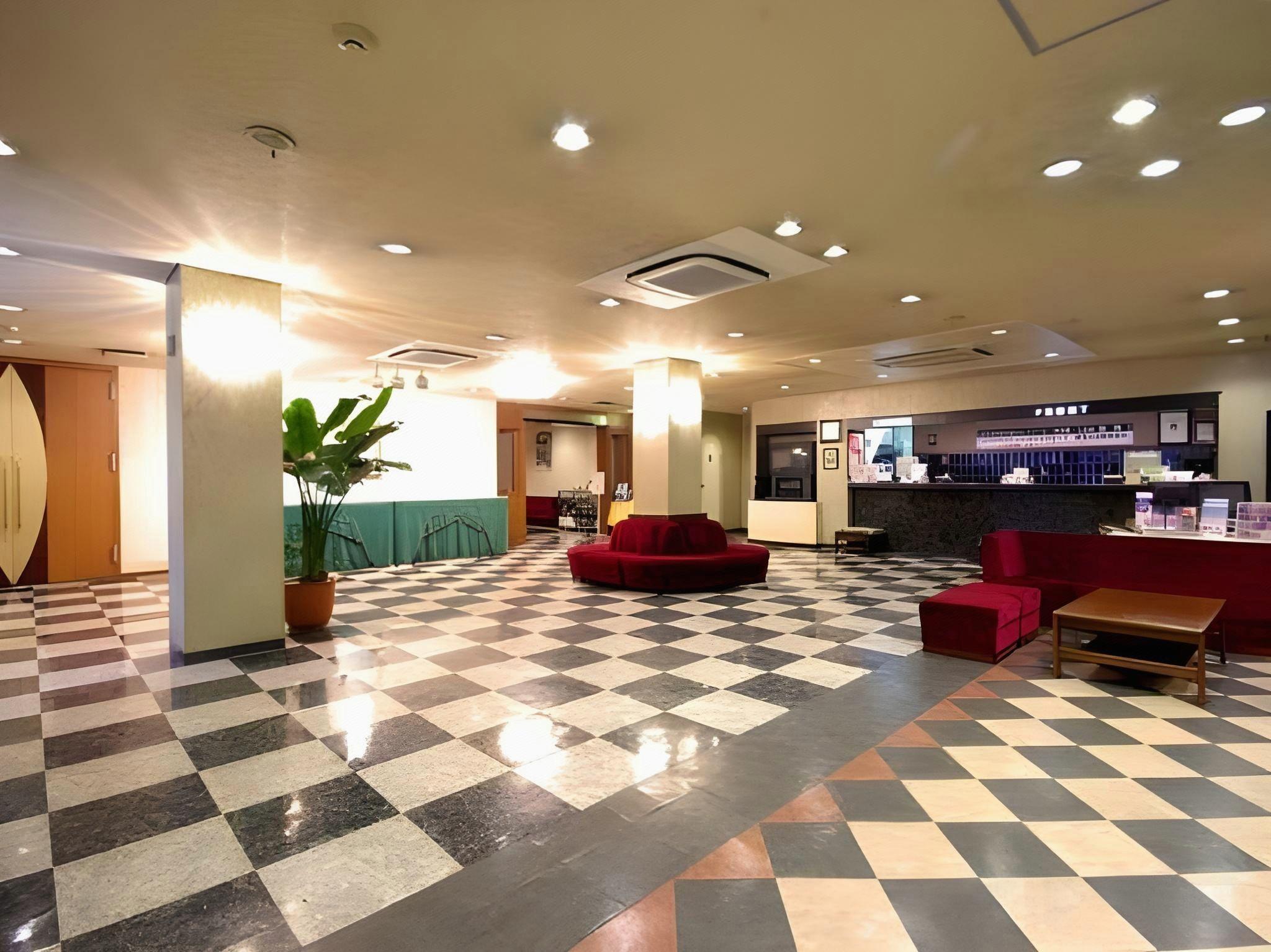 Leo Plaza Hotel Sasebo 35/36