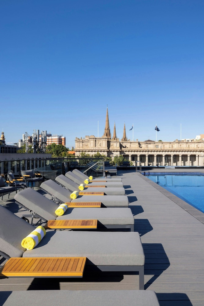 Le Meridien Melbourne 45/50