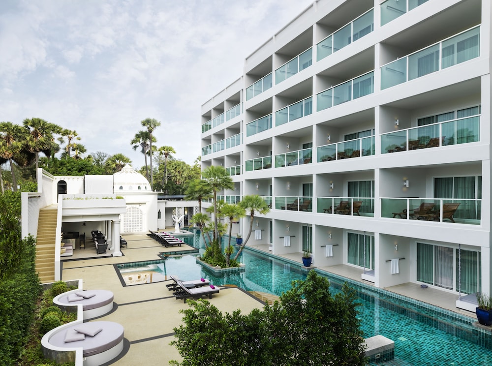 Chanalai Romantica Resort, Kata Beach - Adults Only 8/65