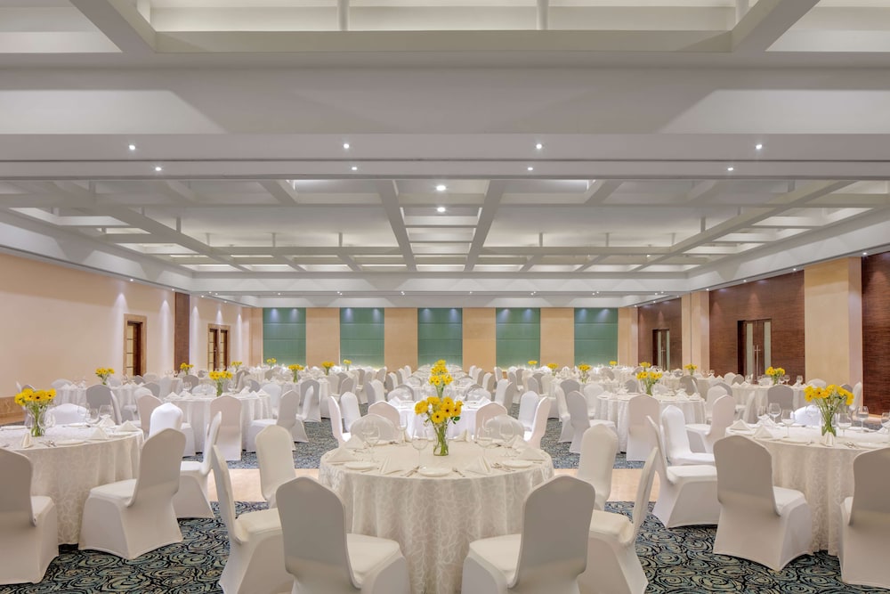 Radisson Blu Hotel Ranchi 60/68