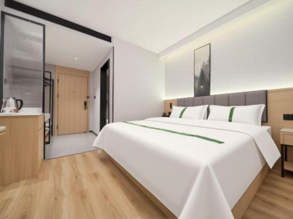 GreenTree Inn ShangHai Fengxian District XiaoTang Road Hotel 20/50