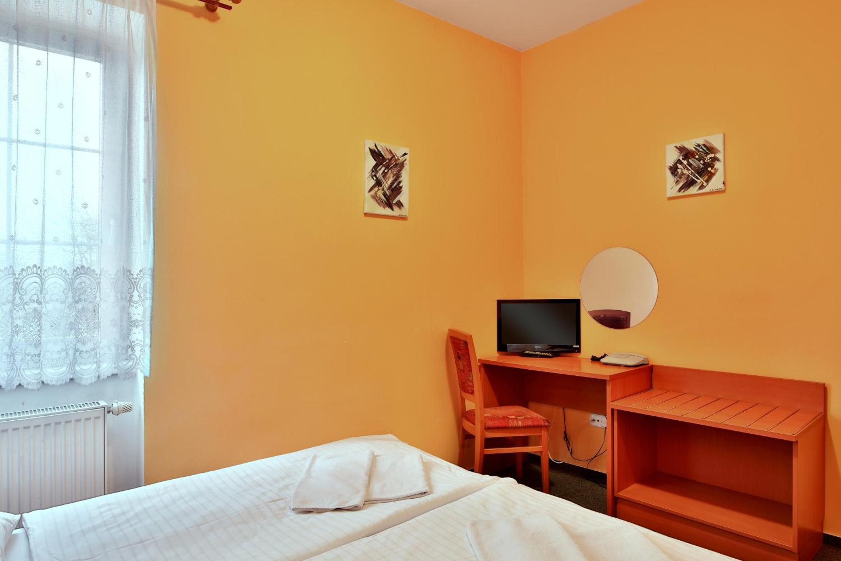 غرفة قياسية بسرير كينج، Hotel Attic 4/6