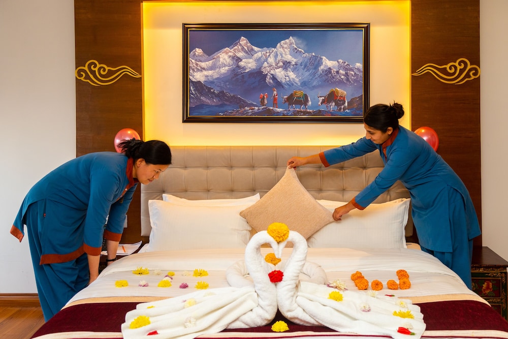 Hotel Sarathi 19/50