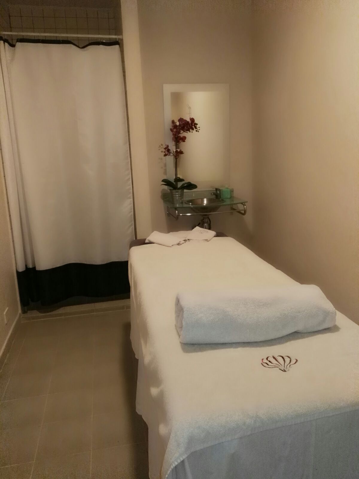 Hotel 07 Tenerife 10/24