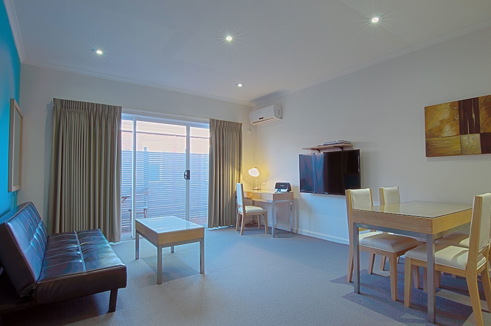 Brighton Serviced Apartments Ex Buckingham International Serviced Apartments 34/43