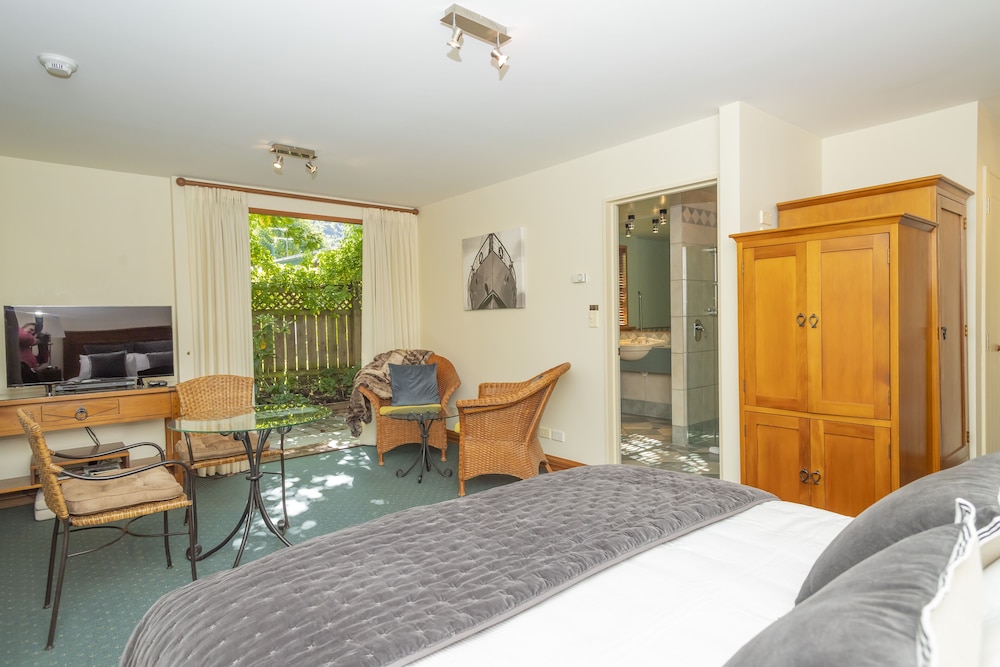 Arrowtown House Boutique Hotel 12/50